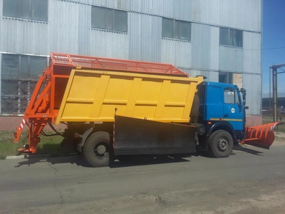 Пескоразбрасыватель МКДС 11
